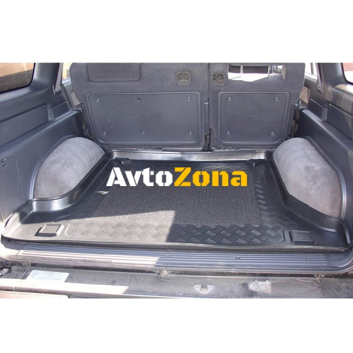 Твърда гумена стелка за багажник за Isuzu Trooper (1992-2002) / Opel Monterey - 5 seats - Avtozona
