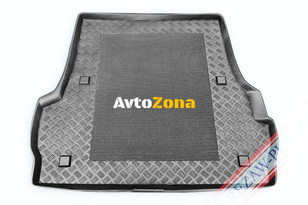 Анти плъзгаща стелка за багажник за Toyota Land Cruiser 200 (2008 + ) - Avtozona