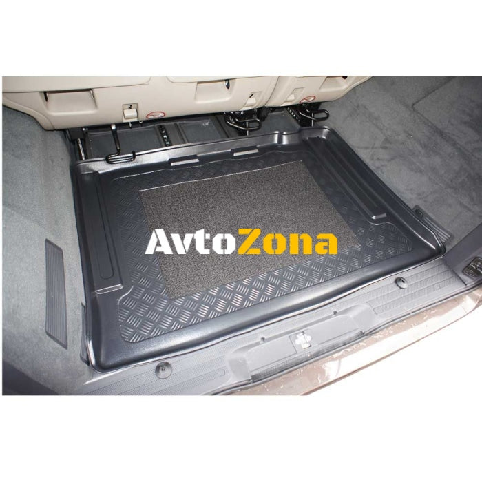 Анти плъзгаща стелка за багажник за Mercedes Viano (2003-2014) Extra Long (wheelbase 3.430 mm) behind 3rd row of seats - Avtozona