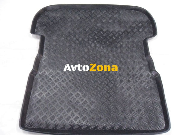 Твърда гумена стелка за багажник за Toyota Avensis Verso (2001-2005) - Avtozona
