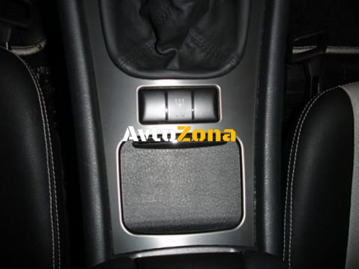 Капаче за централната конзола на Mercedes W203 / C203 C-CLASS (2001-2008) дължина: 14 СМ - Avtozona