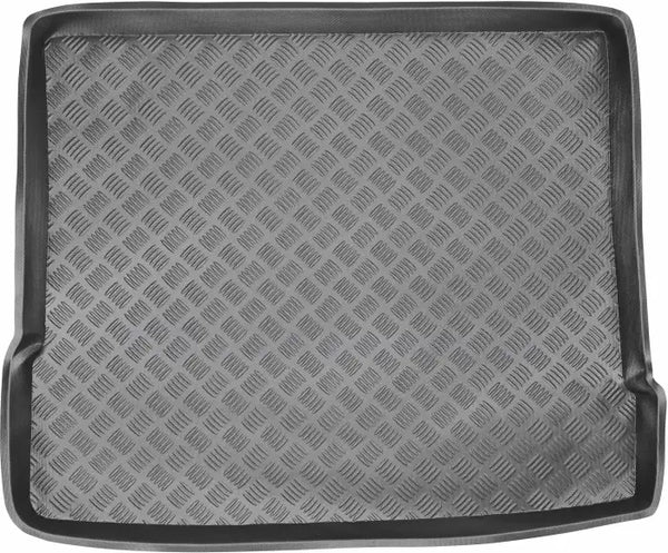 Стелка за багажник MIX-PLAST за Audi Q3 II F3 SUV (2011-2018) с резервна гума - Avtozona