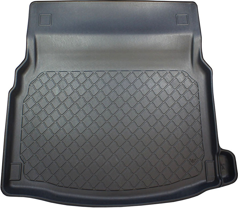 Стелка за багажник ARISTAR Guardliner за Mercedes E-Class W213 Limousine/Sedan 4D (2016-2023) с сгъваеми задни седалки