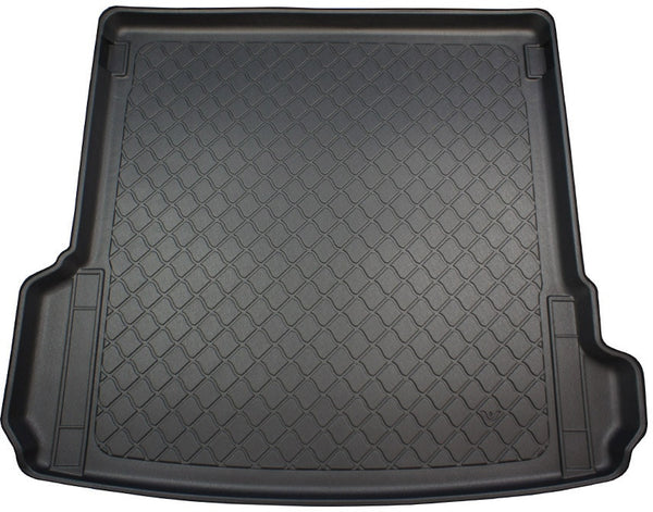 Стелка за багажник Aristar Guardliner за Audi Q7 4M SUV 5D (2015+) 5/7 места (3-ти ред свален)