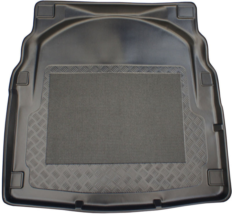 Стелка за багажник Aristar за Mercedes E-Class W212 Седан (03.2009 – 03.2016) без вдлъбнатини - равна повърхност