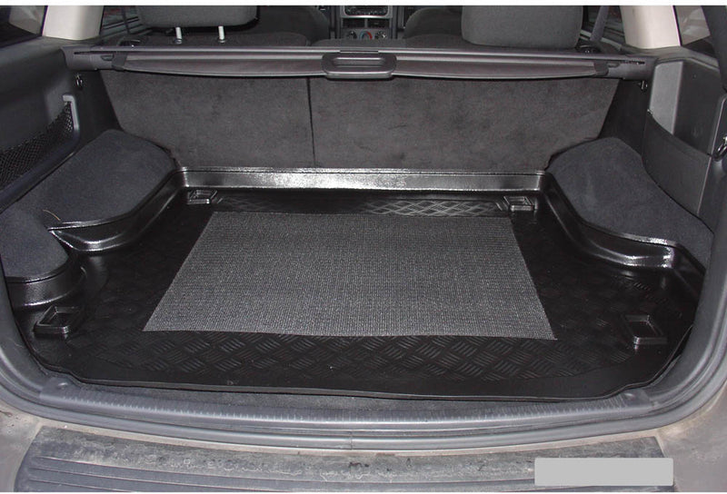 Стелка за багажник Aristar Standard Line за Jeep Grand Cherokee II (WJ) SUV 5D (1999–2004)