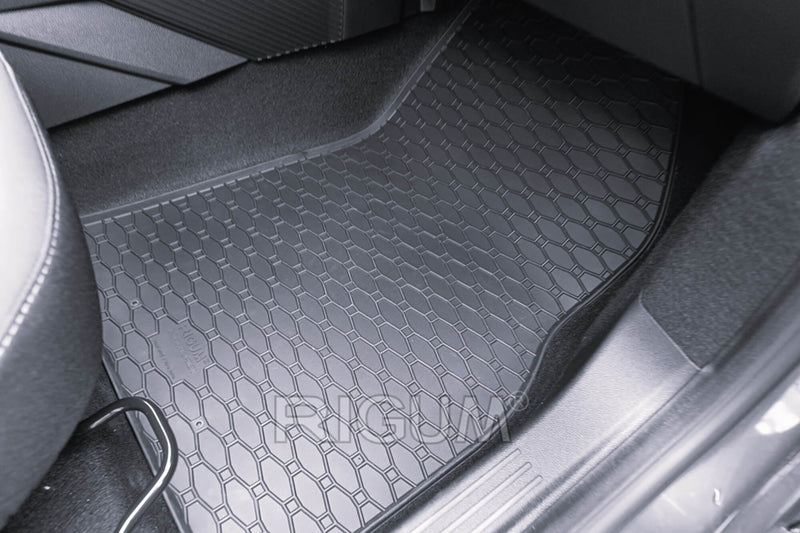 Гумени стелки Rigum за Dacia Duster LPG (2024+)