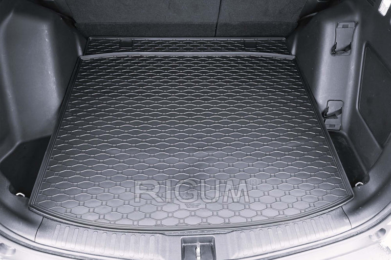 Гумена стелка за багажник Rigum за Honda CR-V 5 места (2018-2022) горно положение
