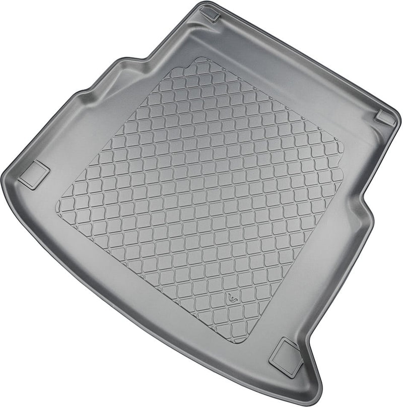 Стелка за багажник ARISTAR Guardliner за Mercedes E-Class W214 Седан (2023+) не е за Plug-in Hybrid