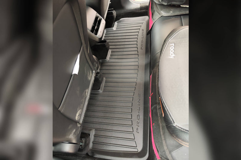 3D Гумени стелки Frogum за Tesla Model Y (2020+) – 3 части, черни, тип леген