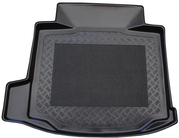 Стелка за багажник ARISTAR за Chevrolet Malibu Sedan (2012–2015)