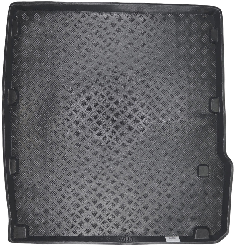 Стелка за багажник Mix-Plast за Mercedes E-Class W210 Комби (1995–2003)