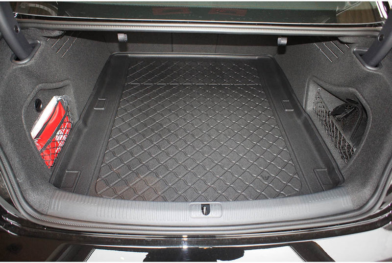 Стелка за багажник Aristar за Audi A4 B9 Sedan 4 врати (2015+) и Quattro