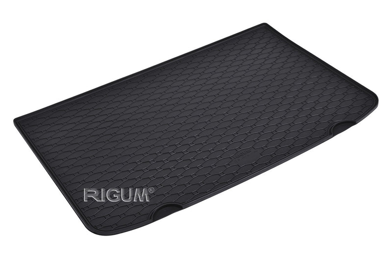 Гумена стелка за багажник Rigum за Mercedes A-Class W176 хечбек (2013-2018)