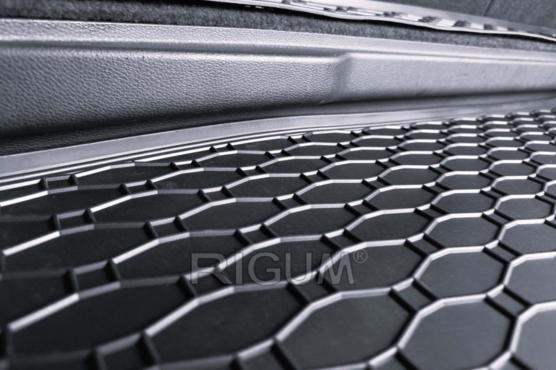 Гумена стелка за багажник Rigum за Honda CR-V 5 места (2018-2022) горно положение