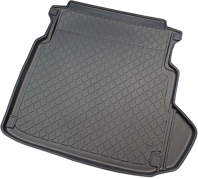 Стелка за багажник Aristar Guardliner за Mercedes E-Class W211 Седан 4 врати (2002 – 02.2009) Без ляв отвор – десният отвор може да се изреже