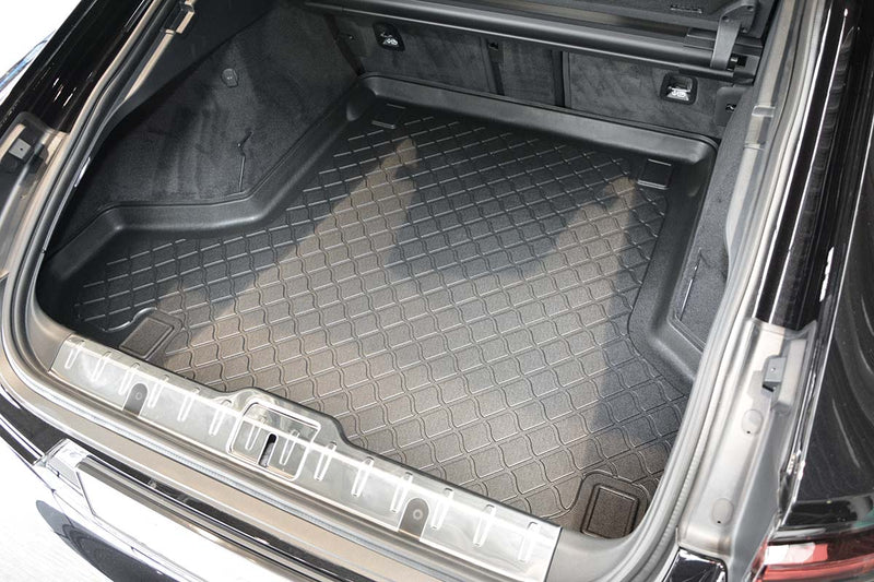 Стелка за багажник Aristar за Porsche Panamera II седан 4 врати (2017+)  без субуфер без хибридни модели