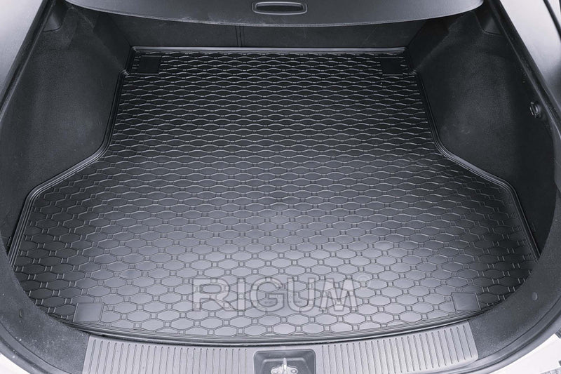 Гумена стелка за багажник Rigum за Hyundai i30 (2017+) комби, MHEV