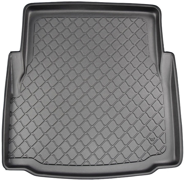 Стелка за багажник Aristar за BMW 3 E46 Седан (4 врати) (1998-2005) – без ляв отвор