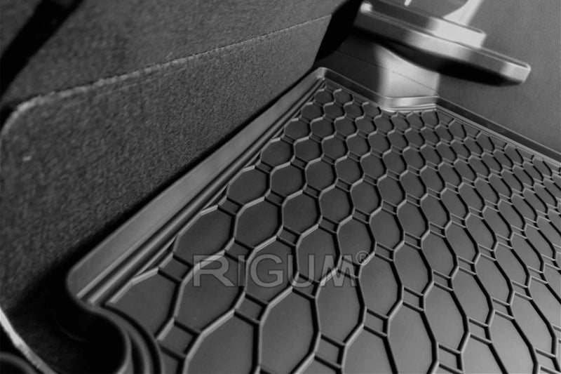 Гумена стелка за багажник Rigum за Toyota Yaris Cross Hybrid (2021+), черна