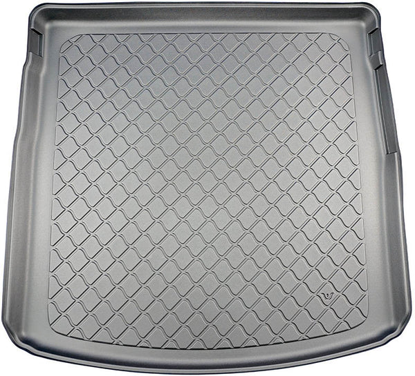 Стелка за багажник ARISTAR Guardliner за Seat Leon IV KL Sportstourer Kombi 5 врати (2020+), горно положение, подвижен под в най-високо положение