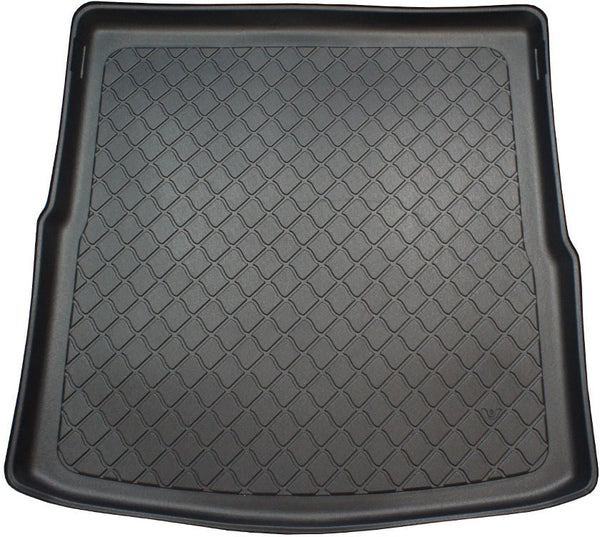 Стелка за багажник ARISTAR Guardliner за Seat Leon ST Combi (09.2013–06.2020)