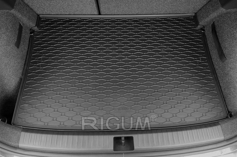 Гумена стелка за багажник Rigum за Seat Arona (2017+) в горно положение