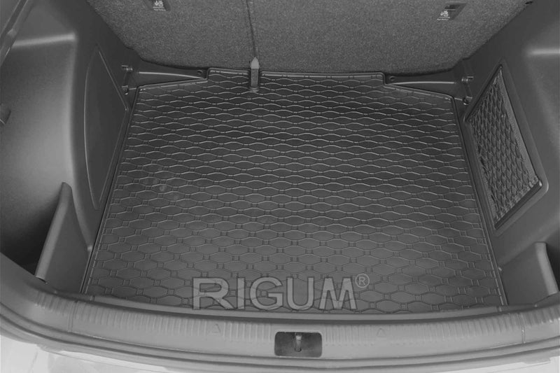 Гумена стелка за багажник Rigum за Skoda Rapid Spaceback (2012-2019)