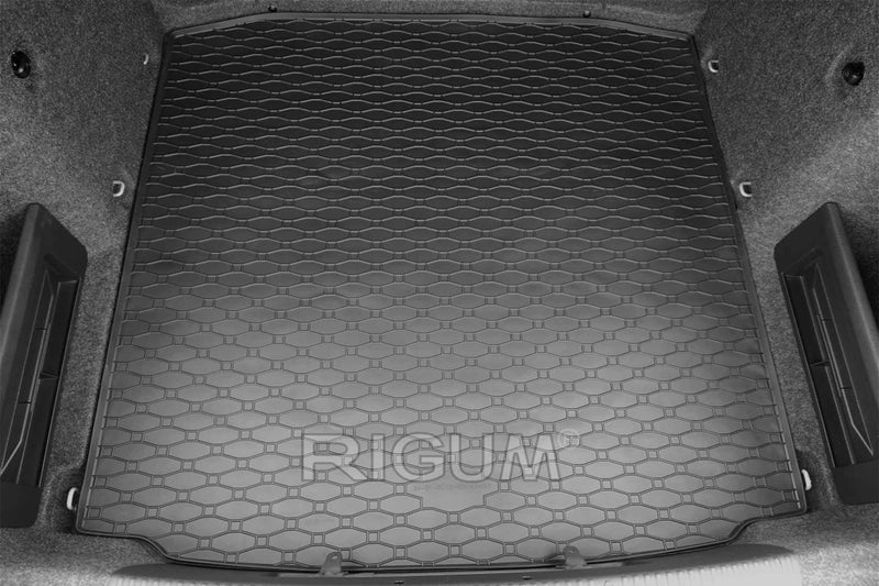 Гумена стелка за багажник Rigum за Skoda Octavia III седан (2013-2019)