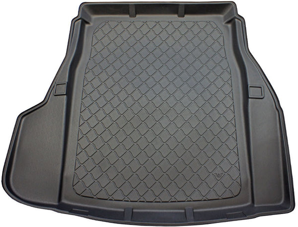 Стелка за багажник ARISTAR Guardliner за BMW 5 E60 Седан (2003-2010) с ляв и десен отвор