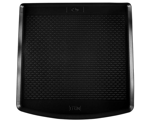 Стелка за багажник Gumarny Zubri за Seat Leon комби (2020+) в горно положение на багажника