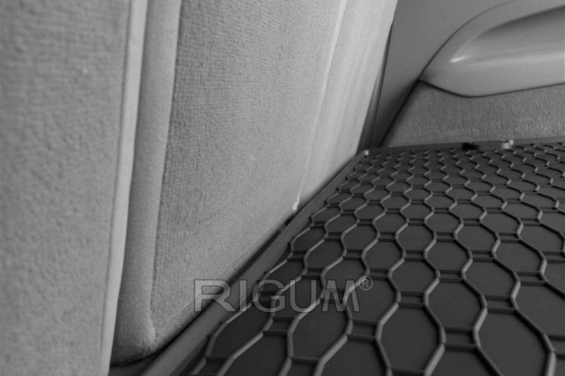 Гумена стелка за багажник Rigum за Audi Q7 (2006–2015), 5 или 7 места (спуснат трети ред)