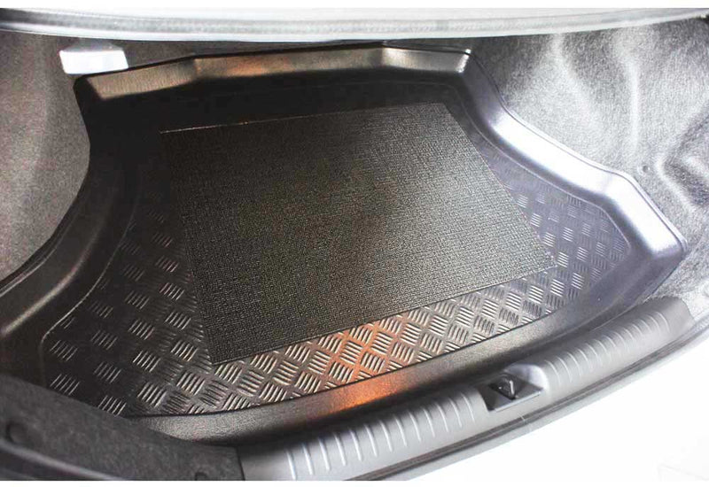 Стелка за багажник ARISTAR за Honda Civic IX Sedan (03/2012 – 04/2017)