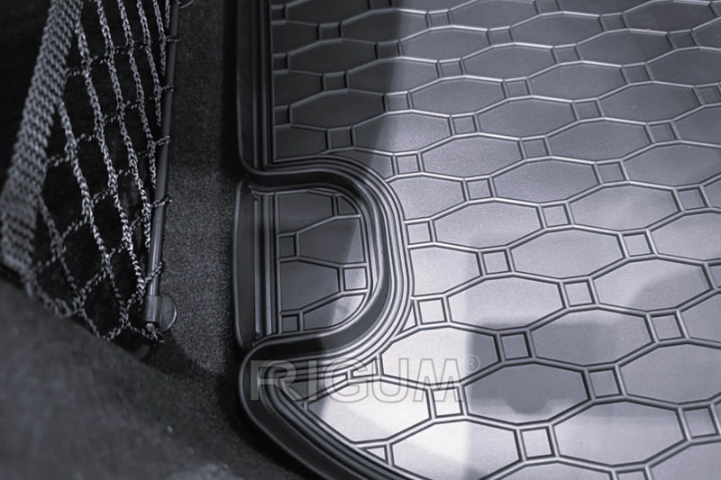 Гумена стелка за багажник Rigum съвместима с Audi A5 MHeV (2025+)