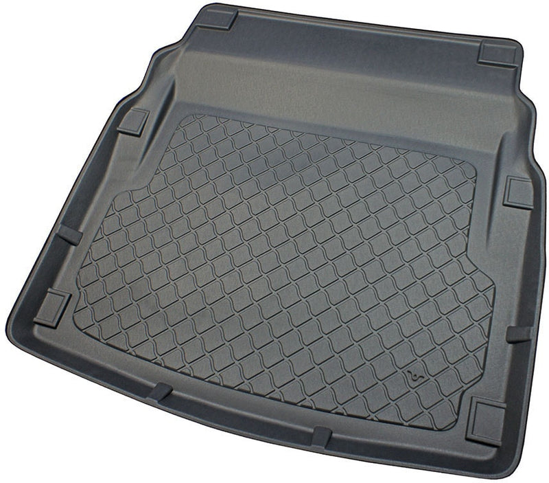 Стелка за багажник ARISTAR Guardliner за Mercedes E-Class W212 Sedan 4 врати (03.2009 – 03.2016) без вдлъбнатини