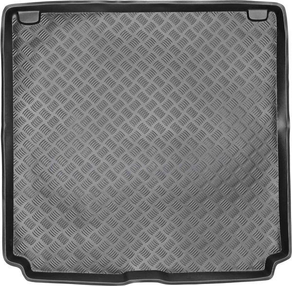 Стелка за багажник MIX-PLAST за BMW 5 E39 Комби (1997-2004)