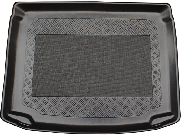 Стелка за багажник ARISTAR за VW Golf Plus (01.2005–2012), Хечбек (5 врати), с долно положение на багажника (без двоен под – временна резервна гума)