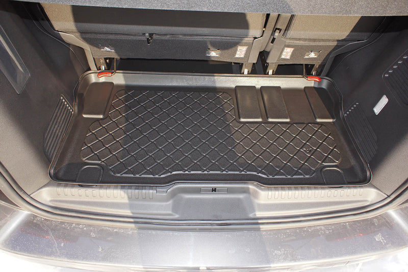 Стелка за багажник Aristar Guardliner за Opel Vivaro C Medium (03.2019+) BAH 5-врат, пътническа версия с 3-ти ред седалки