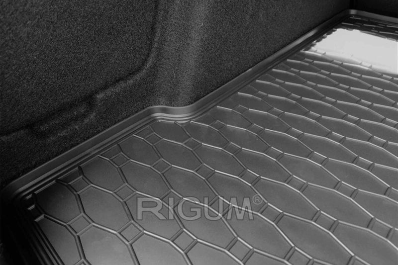 Гумена стелка за багажник Rigum за BMW Серия 1 F40 (2020-2024) / F70 (2024+) хечбек, 5 врати
