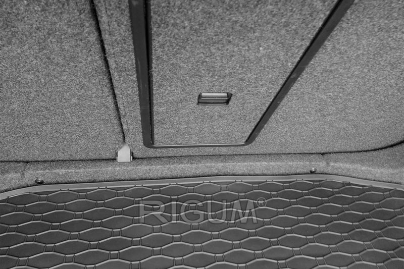 Гумена стелка за багажник Rigum за Skoda Octavia III седан (2013-2019)