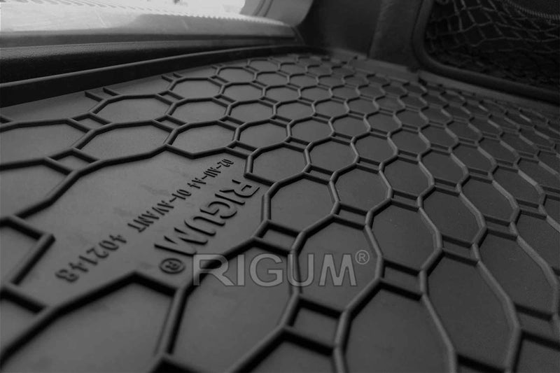 Гумена стелка за багажник Rigum За Audi A4 Avant (2001–2008) / Seat Exeo комби (2009–2013)