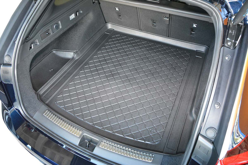 Стелка за багажник Aristar за Opel Insignia B (07.2017+) Sports / Country Tourer / Estate 5-врати и за модели с монтажни релси