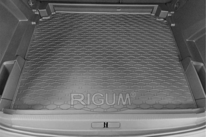 Гумена стелка за багажник Rigum за Opel Grandland X, Citroen C5 Aircross (2017+) и Peugeot 3008 (2016+), черна