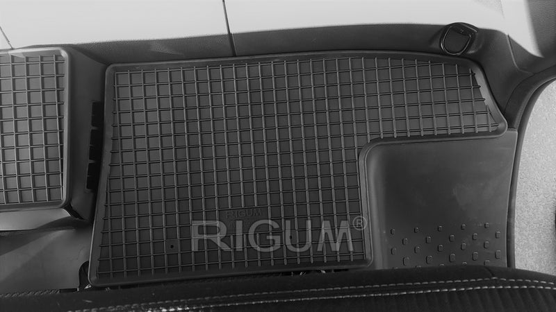 Гумени стелки Rigum за Opel Vivaro (2014-2020) втори ред