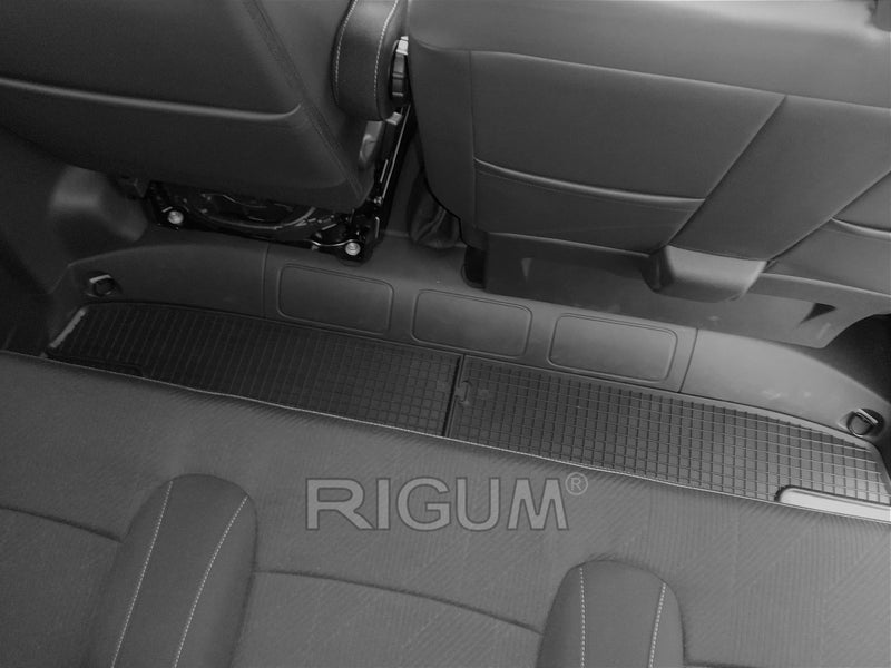 Гумени стелки Rigum за Renault Trafic (2014+) втори ред без подгряване