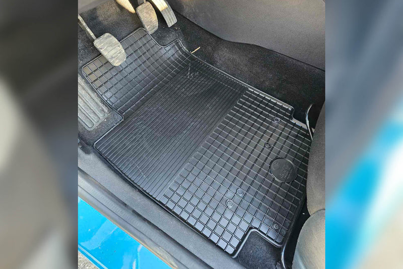 Гумени стелки Gumarny Zubri за Renault Captur (2013-2019)