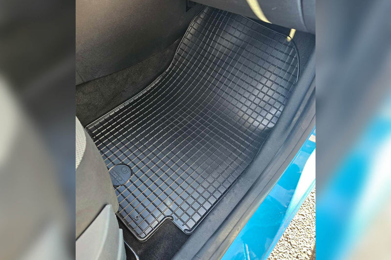 Гумени стелки Gumarny Zubri за Renault Captur (2013-2019)