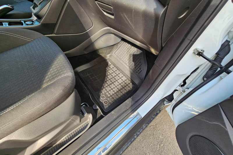 Гумени стелки Rezaw-Plast за Ford C-Max (2003-2019) и Grand C-Max (2010-2019) тип леген