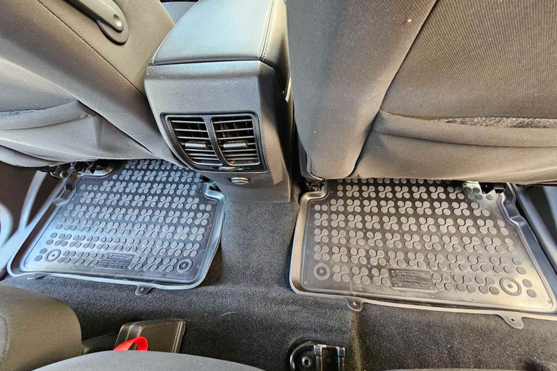 Гумени стелки Rezaw-Plast за Ford C-Max (2003-2019) и Grand C-Max (2010-2019) тип леген