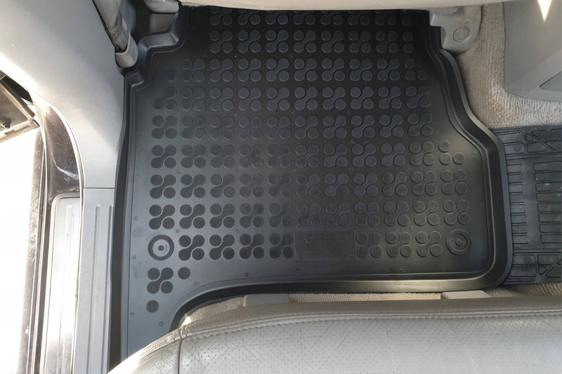 Гумени стелки Rezaw-Plast за Kia Sorento (2002-2009) тип леген